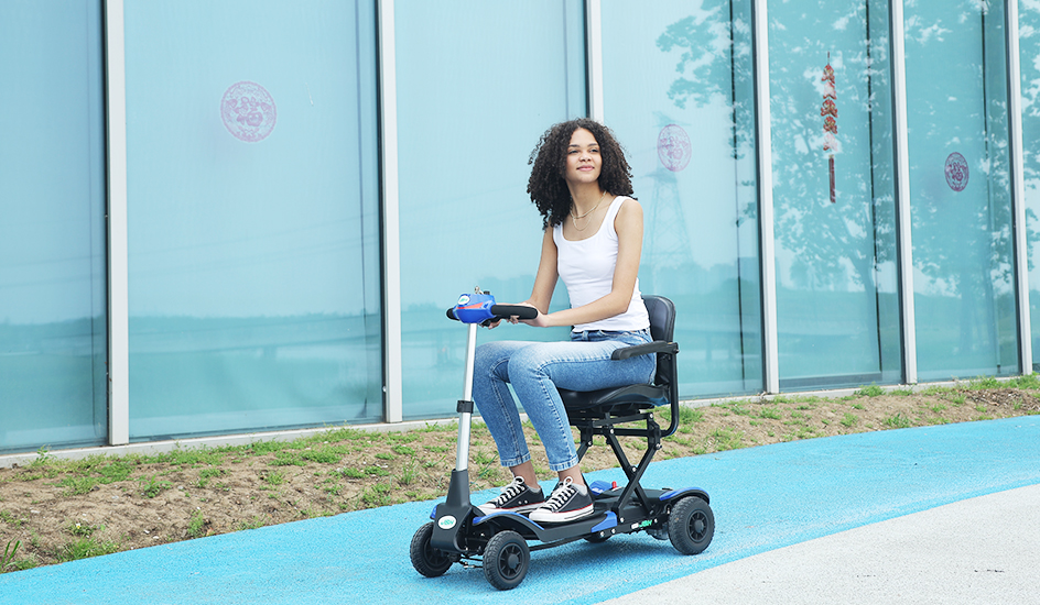 Trottinette de mobilit&eacute; FDB01
