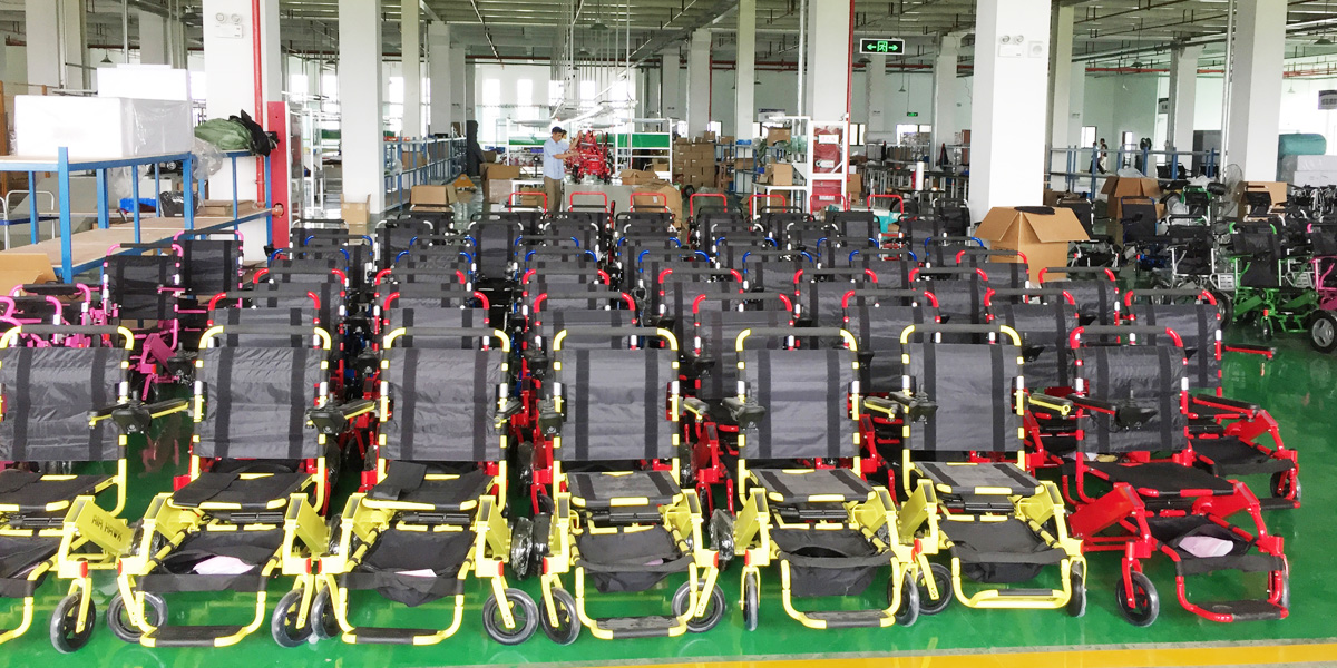 Fauteuil roulant &eacute;lectrique