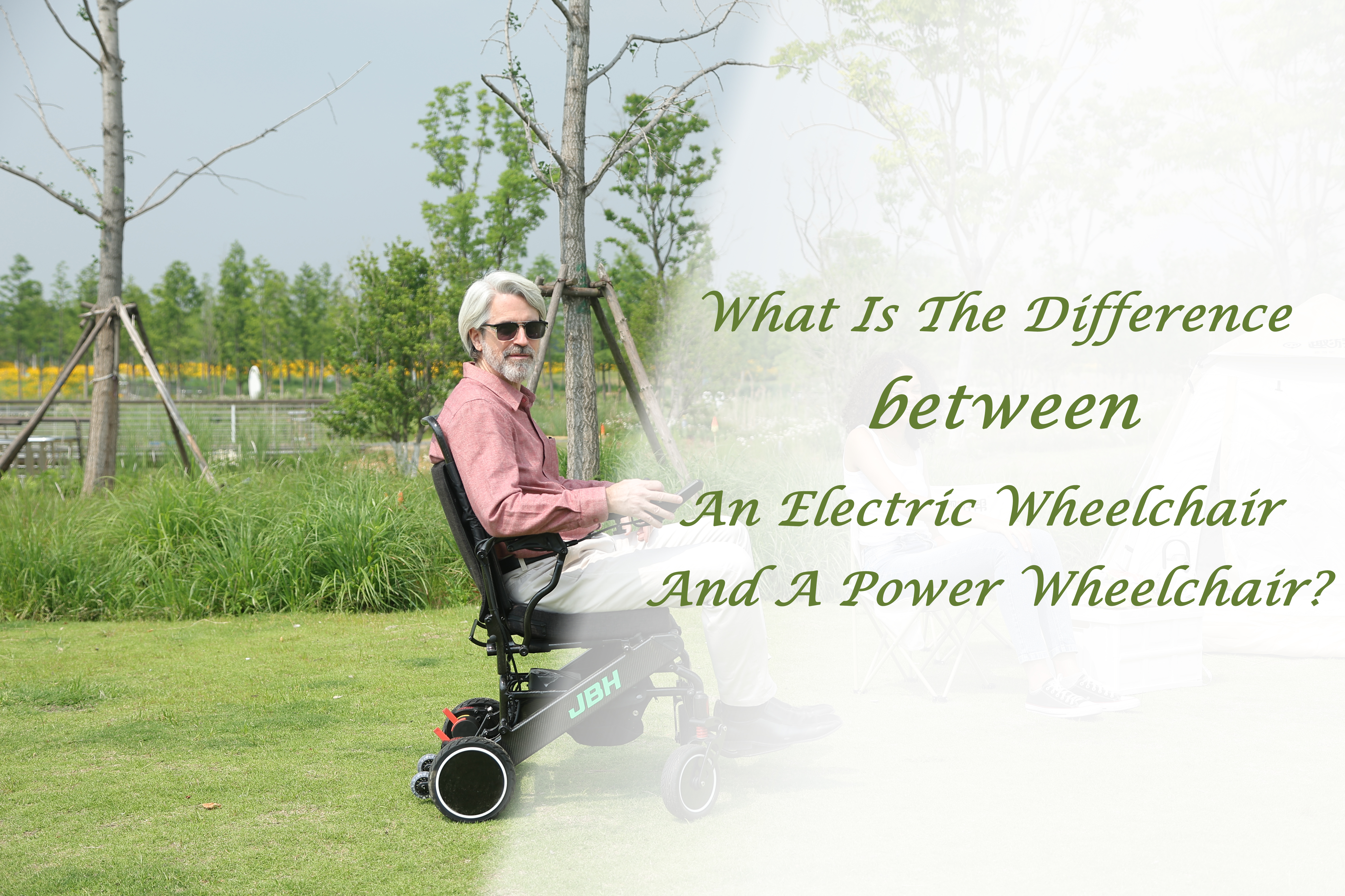 Quelle est la différence entre un fauteuil roulant électrique et un fauteuil roulant électrique?