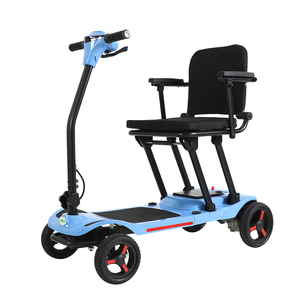 Comment les gens voyagent-ils en avion avec un scooter de mobilité ?